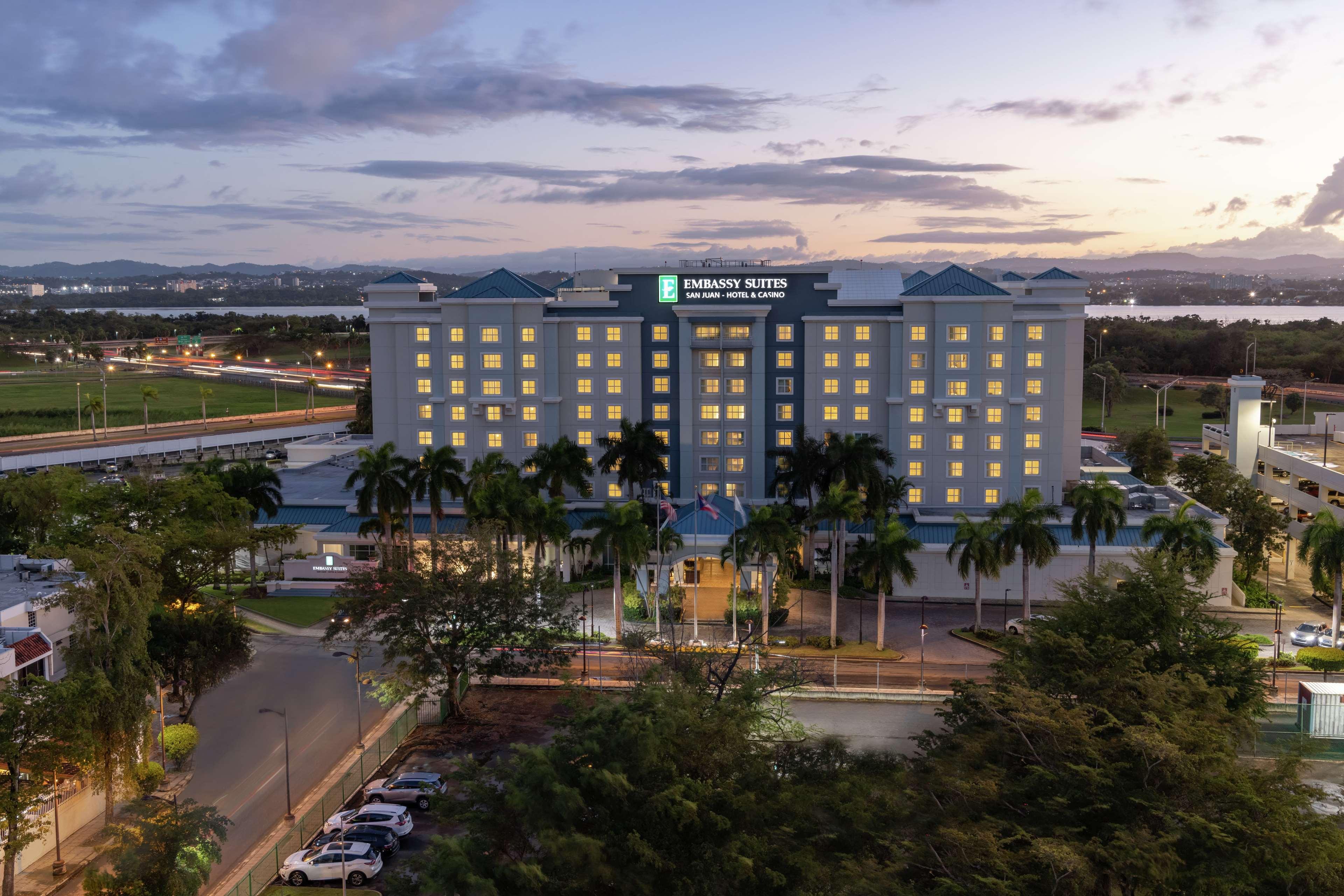 Embassy Suites By Hilton San Juan - Hotel & Casino Экстерьер фото